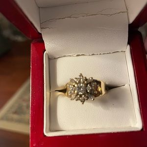 1/2 ct Diamond cluster ring. Size 9.5